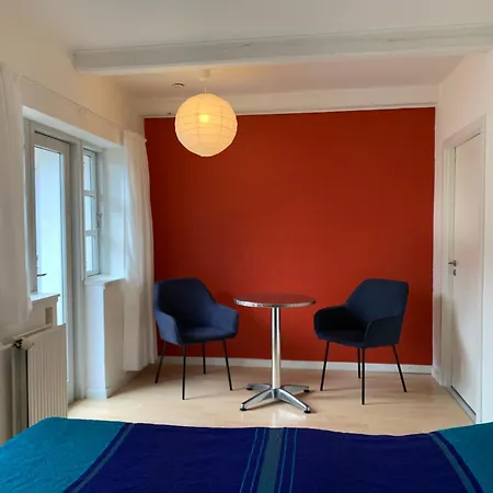 Helnaes Bed & Breakfast Ebberup