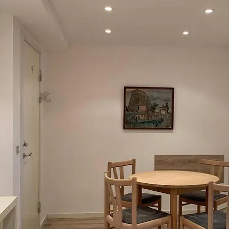 Helnaes Bed & Breakfast Ebberup